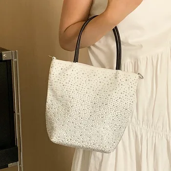 Популярната малка чанта за жени 2023, нова лесна и универсална чанта-софтуера на веригата, холщовая преносим чанта чанта