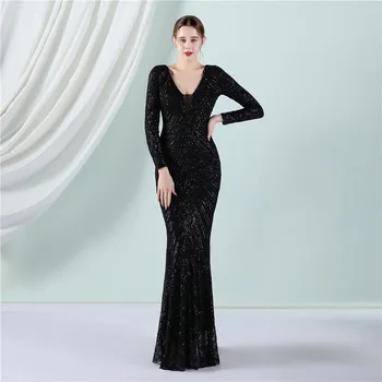 Черна вечерна рокля с пайети 